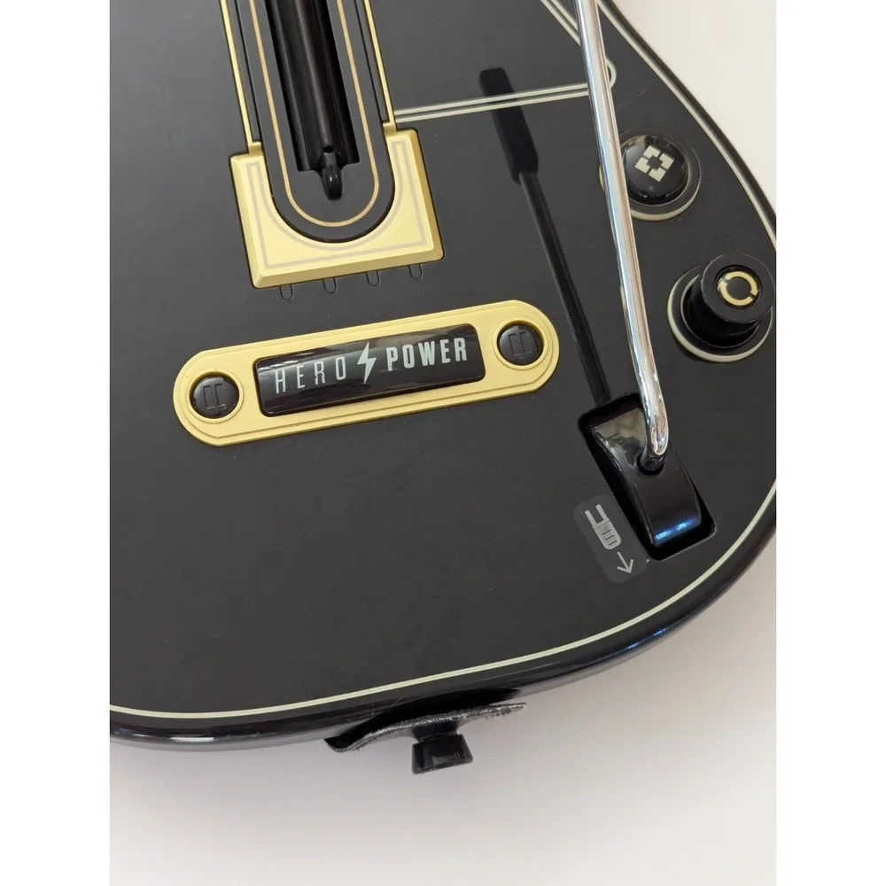 Guitar Hero Live Wireless Controller Black Model #0000654 NO dongle TESTED